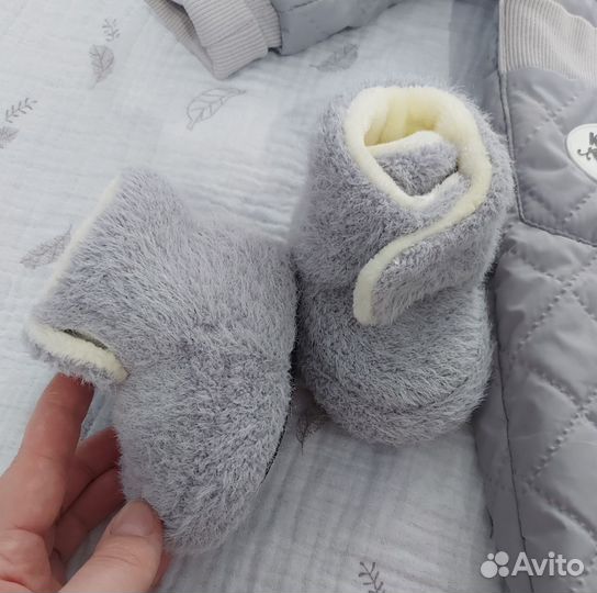 Комбинезон демисезонный 74