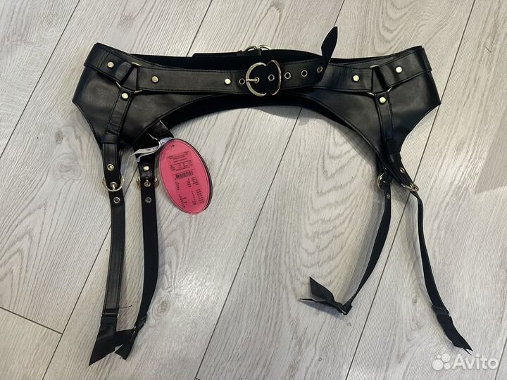 Подвязка для чулок hunkemoller