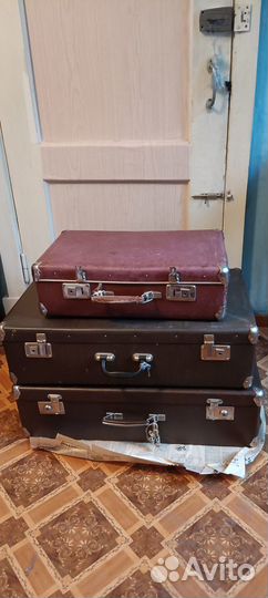 Чемоданы СССР винтаж большие и маленький