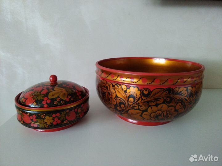 Деревянная посуда с хохломской росписью