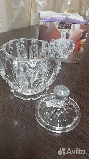 Вазочка с крышкой. Сахарница. Икорница