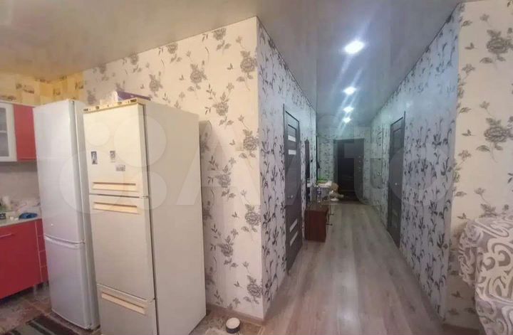 Дом 70,9 м² на участке 9 сот.