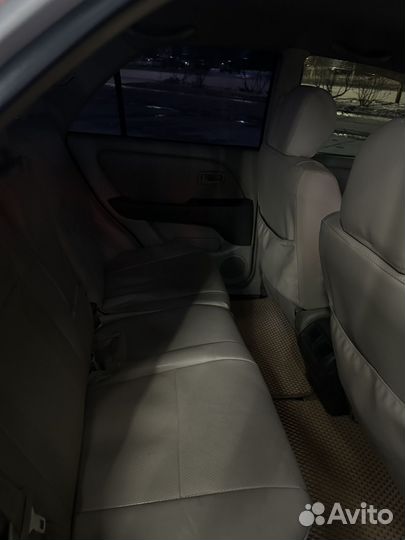 Toyota Harrier 3.0 AT, 1998, 150 000 км