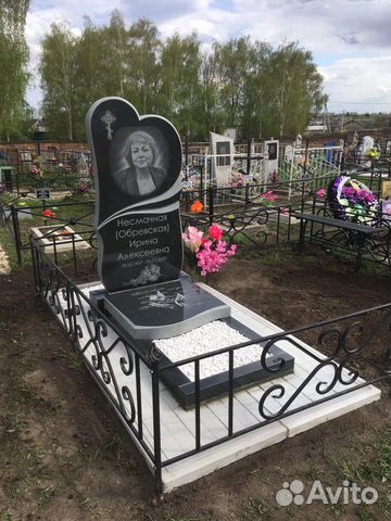 Памятники на Сумской