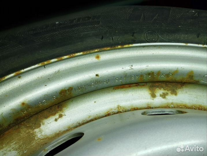 Продам зимние колеса R15