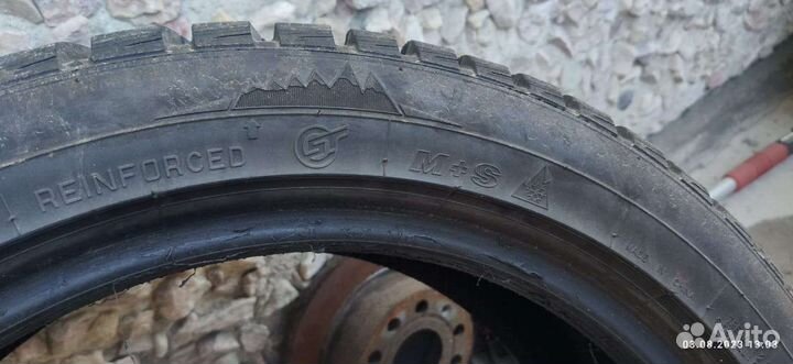 Maxxis ArcticTrekker NP3 205/50 R17 93T