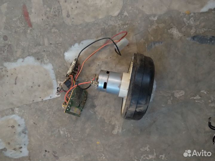 Двигатель от пылесоса