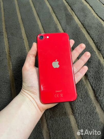 iPhone SE (2020), 64 ГБ