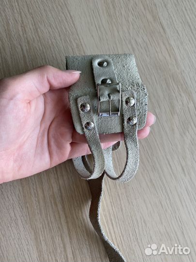 Напульсник для тяжелой атлетики