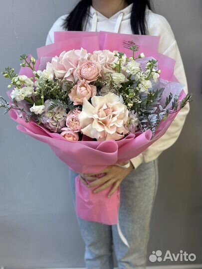 Нежный букет с французской розой