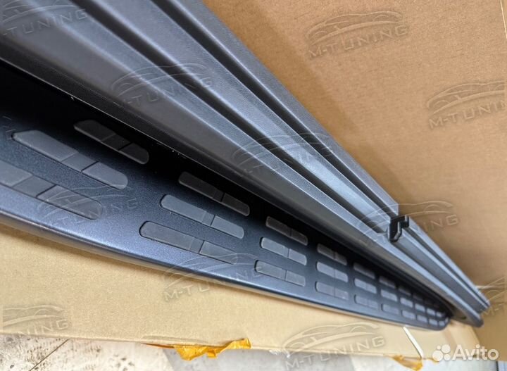 Пороги Mercedes GLE Coupe С167 черные