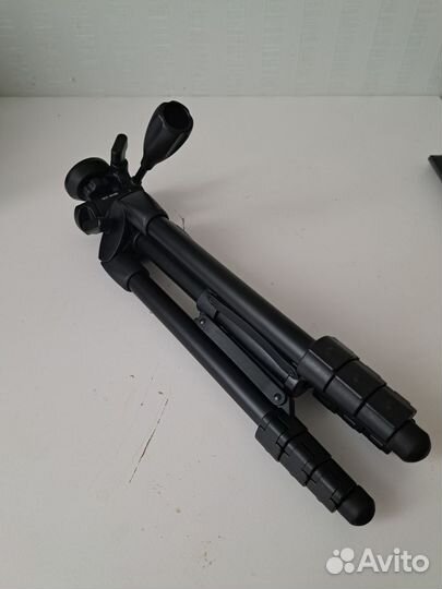 Штатив для видеокамеры Sony VCT-R100