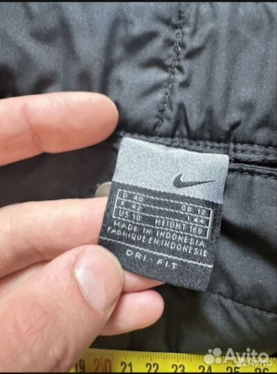 Нейлоновые штаны Nike