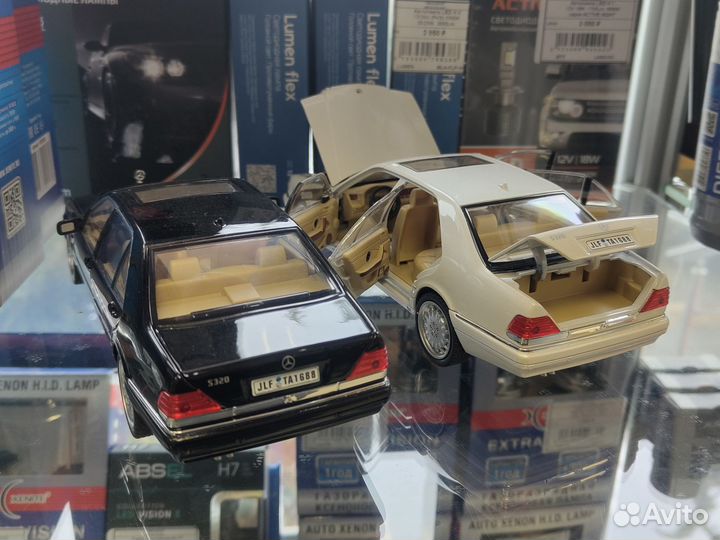 Коллекционная модель Mercedes s-class w140 1:24