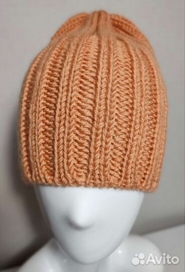 Шапка женская новая вязаная