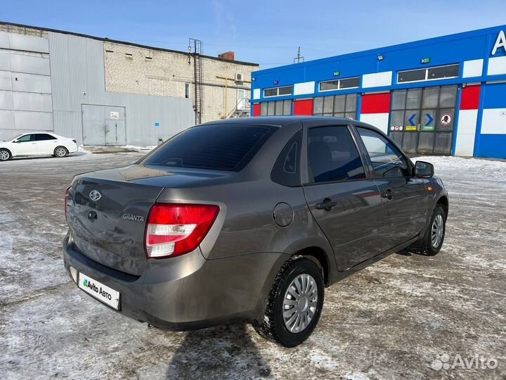 LADA Granta 1.6 МТ, 2015, 136 990 км