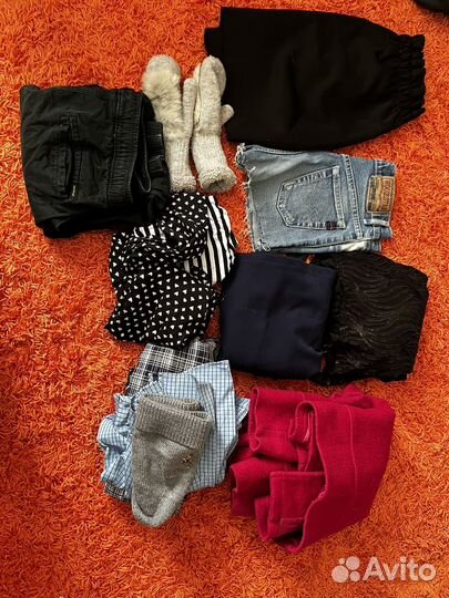 Пакет с вещами женскими(42-44) и мужскими (М)