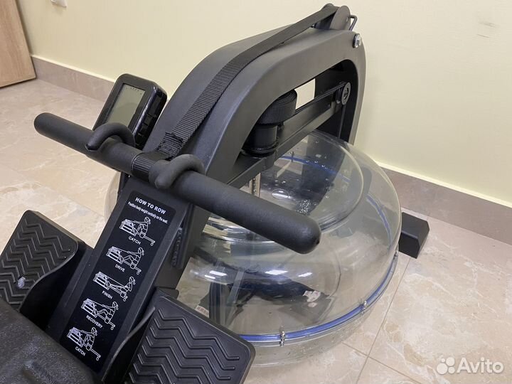 Гребной тренажер Altezani Water Rowing