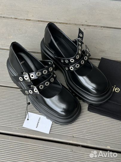 Туфли Mary Jane