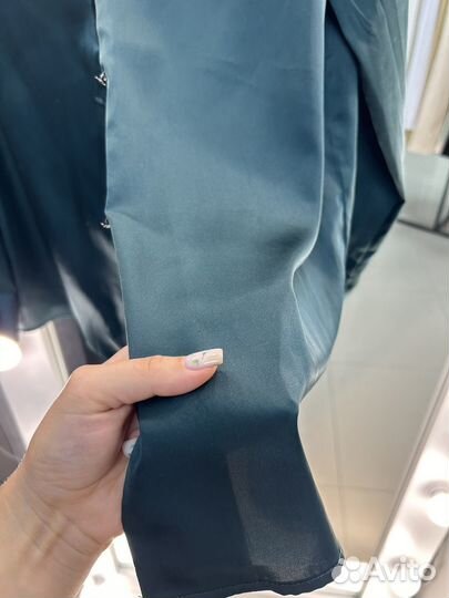 Шелковая рубашка