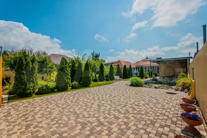 Дом 160 м² на участке 10 сот.