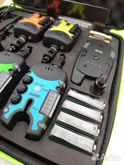 Сигнализаторы поклёвки 4+1. Антивор. Быстросъемы