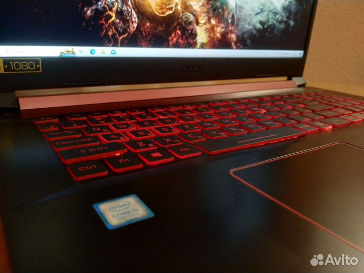 Большой мощный игровой ноутбук Acer nitro