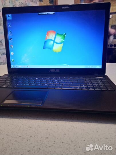 Ноутбук Asus x53B