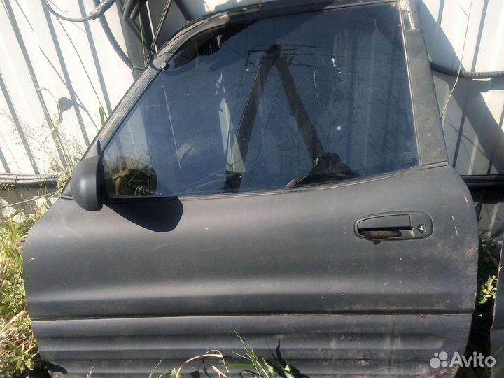 Двери Toyota raf-4