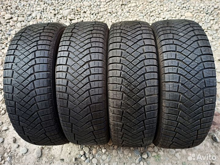 Pirelli Ice Zero FR 225/65 R17
