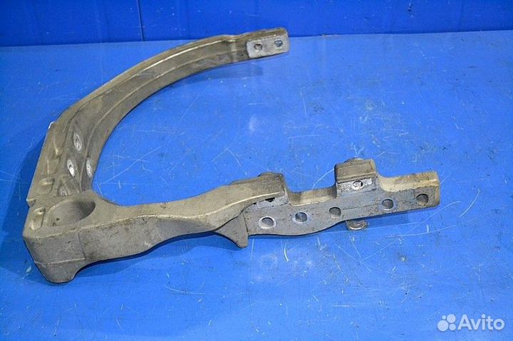 Кронштейн глушителя volvo FH (01.05)