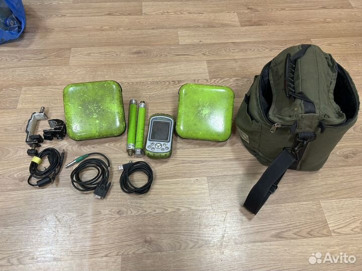 Продам gps приемники javad triumph 2 шт