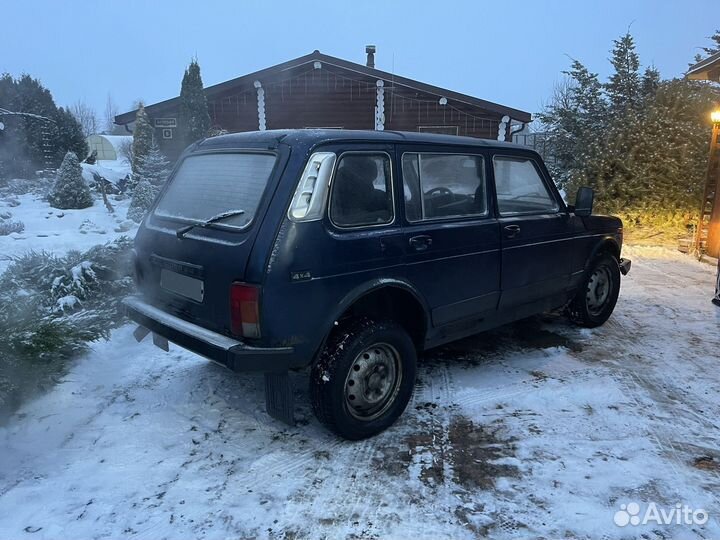 LADA 4x4 (Нива) 1.7 МТ, 2005, 100 000 км