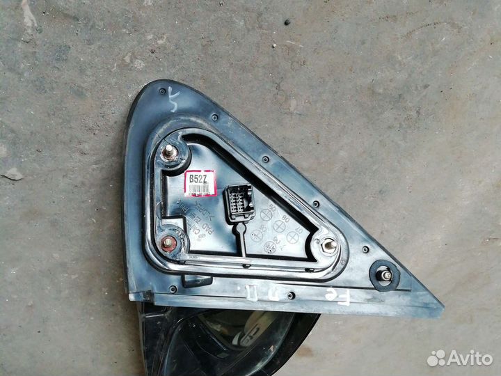 Зеркало заднего вида правое hyundai santa fe 2006г