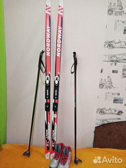 Беговые лыжи