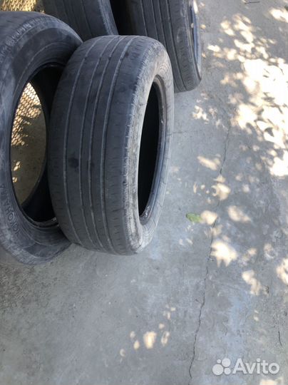 Yokohama BluEarth AE50 205/60 R16 92