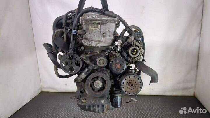 Гур Toyota Avensis 2, 2004