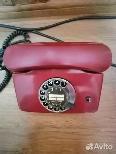Телефон дисковый проводной