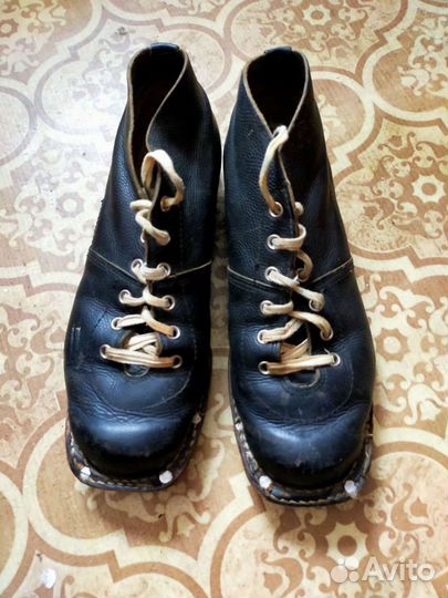 Лыжные ботинки СССР