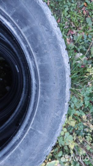 Bridgestone Blizzak Revo GZ 225/60 R17 99