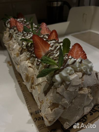 Меренговый рулет