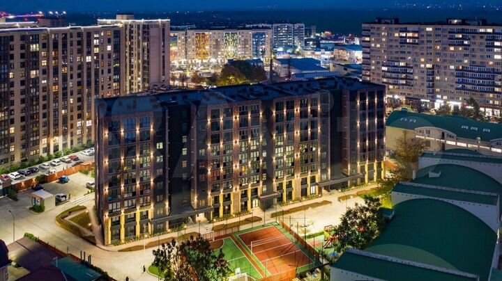 2-к. квартира, 40 м², 1/9 эт.