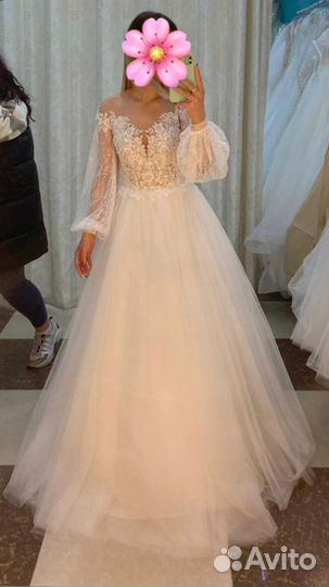 Свадебное платье