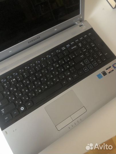 Ноутбук Samsung NP RV511