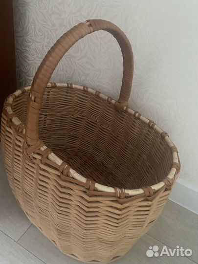 Корзина плетеная