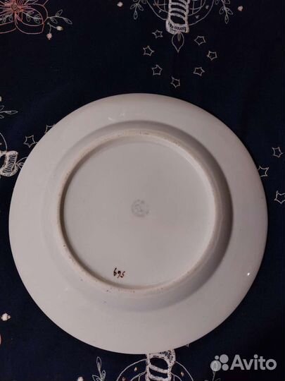 Тарелка мелкая старинная СССР (20-40гг.)