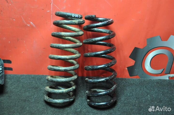 Пружина передняя suzuki Grand Vitara TL52