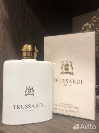 Trussardi donna парфюм