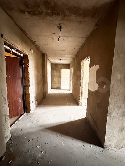 3-к. квартира, 76 м², 1/9 эт.