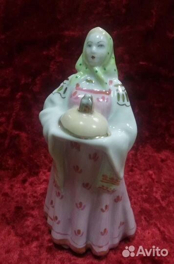 Статуэтка Хлеб - Соль, Девушка с караваем, Дулево